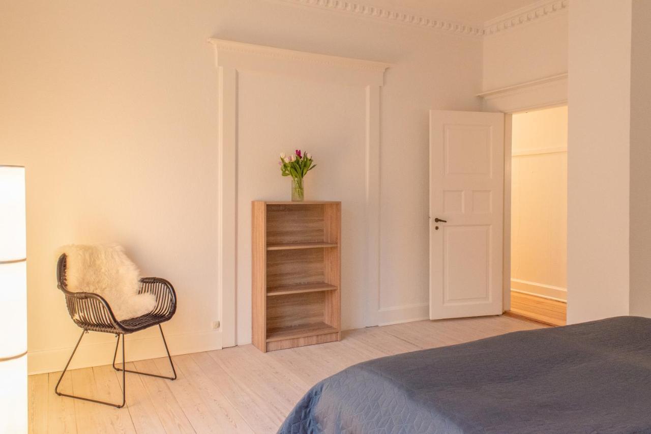 Bright And Spacious Apartment In Downtown Arhus Exterior photo